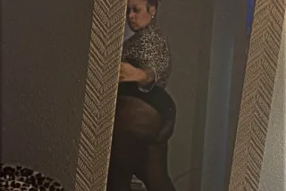 Todays $pecial with your Fav B... - Image 2