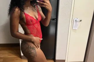 ms showtime outcalls daddies 🙂... - Image 4