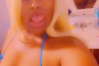 🥰🥰🥰 (NEW HERE) COME ENJOY 😘 💋💋... - Image 2