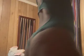 Incalls and Outcalls Specials come see about this Hershey Kiss - Image 2