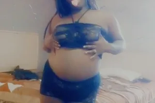 back in town sloppy toppy with... - Image 4