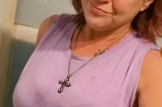 Experienced 40yr Step Mom | Ne... - Image 3