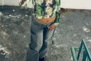 Lightskinnn fun and wet 5-5 is my hours after that don't text or call me 🥰 - Image 2