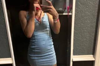 Lightskinnn fun and wet 5-5 is my hours after that don't text or call me 🥰 - Image 7