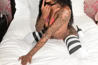 sexy petite baddie new to town😘 - Image 10