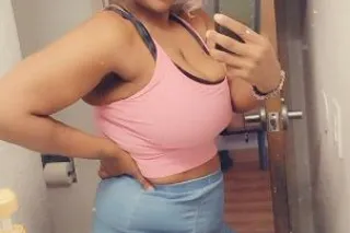 65bbj .Make me squirt💦💦💦OAKCLI... - Image 1