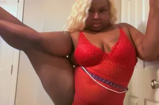 HEY FELLAS, its hot outside an... - Image 2