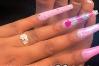 PARTY ❄GIRL 𝚂𝚎𝚡𝚢 𝚂𝚘𝚏𝚝 𝙱𝚘𝚖𝚋𝚜𝚑𝚎𝚕... - Image 1