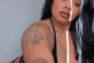 pretty + thick 💋 avail now ✅ -... - Image 2
