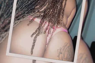 Curvi REDD🥰 / Outcall / Availa... - Image 1