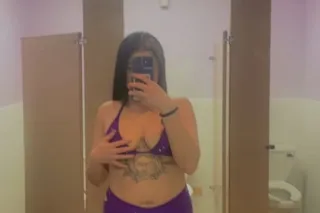 LETS START THE WEEK OFF AMAZIN... - Image 1