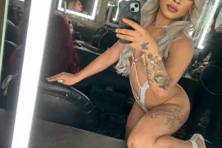 Highly Favored Phat butterfly ... - Image 1