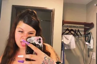 pretty and pink💞 - Image 1