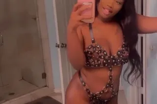 Whats Your Fettish Daddy 😋🍫💦 How tight do you like it 🤭 - Image 6