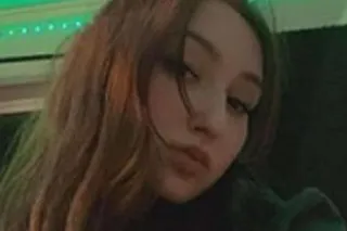 Very sweet and petite💦🍓 - Image 3