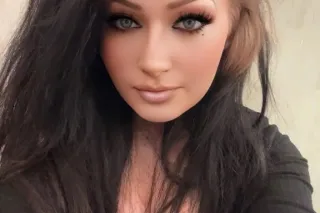 4'11" Petite NO GAG REFLEX Fantasy Experience Incall or Outcall - Image 6