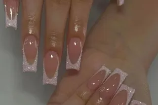 Sexy Exotic Mami - 25 - Image 1