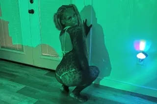 carribean cat👅 - Image 10