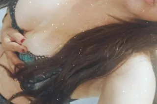 💕 Sexxy Latina Bombshell 💕 - 3... - Image 4