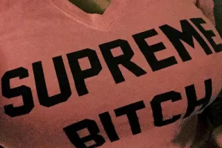 BUSTY 😍 HOTTIE - Image 6