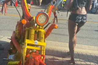 Best lady in town 💜👠 Slim thic... - Image 2