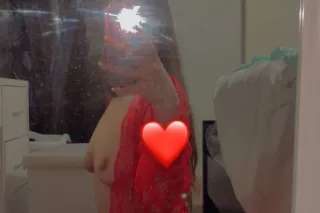 Baddie ready to go, lets have ... - Image 1