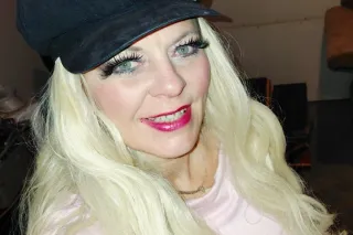 Tuesday Tickle Special! Hr. fo... - Image 4