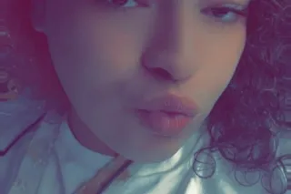 seductive Trans - Image 1