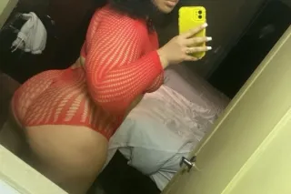 ‼Tasty🍫🎊Naughty CHANEL Treat💕🎉... - Image 3