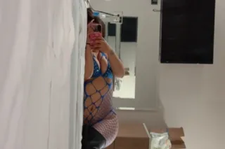 Fun Sized Petite Latina 🍬 - 22 - Image 3
