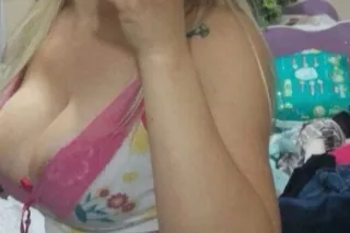 ✨ Your New Favorite Girl 😍 - 2... - Image 3