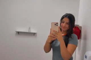 nicole - 24 - Image 1