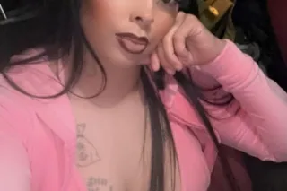 💓💓Ready to please💓💓amazing ski... - Image 3