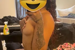 Incalls only! 2 girls availabl... - Image 2