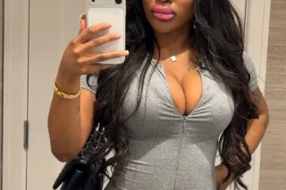 Classy + Nasty is a AMAZING combination 🤭. - Image 10