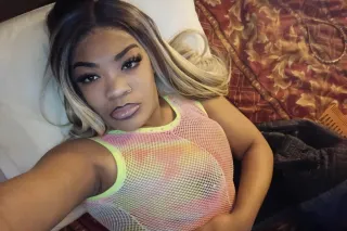 Busty Pink Pussy - Image 9