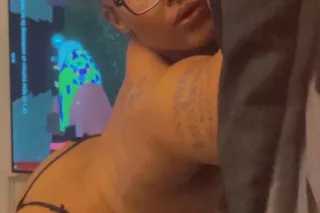 im back babes - 30 - Image 2