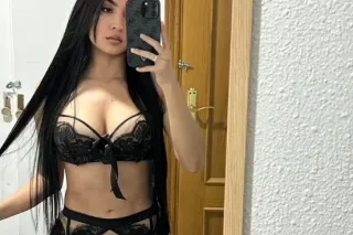 👩YOUNG👩 👄HORNY👄😍 INTERNARIONAL... - Image 4