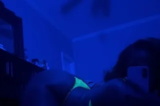 New In Town💦 Tatted Baddie - 2... - Image 2