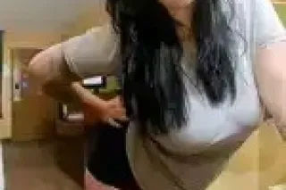 💦 AVAILABLE NOW 💦 - 36 - Image 2