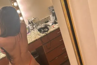 belizean🇧🇿 pretty brown drivin you wild - Image 3