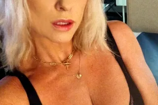 💋💕Blonde Bombshell 4U😜💦 - Image 6