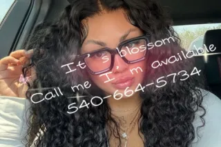 New in town but far from a beg... - Image 2