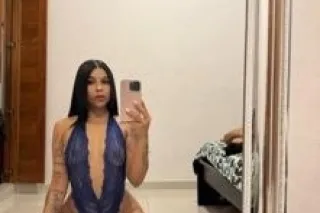 🍑💦👅Latina caliente Lo mejor en... - Image 1