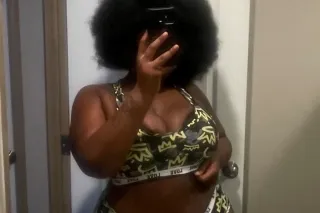 ✨ ᴠᴇʟᴠᴇᴛ ʀᴀᴇ💋 ɴᴇᴀʀ ᴀʀᴄʜᴇʀ ʀᴅ. ... - Image 1