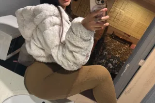 OUTCALLS🚘 Petite Guatemalan Doll 🎀🇬🇹🏆 - Image 7