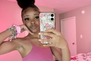 Visiting Young Sexy Ebony Frea... - Image 2