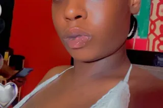 🍫🍫 Chocolate Queen 👑🍫🍫 Waiting... - Image 4