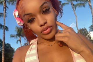 MERRY XMAS💕💋💋 Waikiki Playmate Availble . End your christmas with the super soaking gift💋💋💋💕 - Image 5