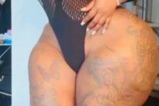 Classy but sassy sexy and sensual it's Miss Juicy - Image 7